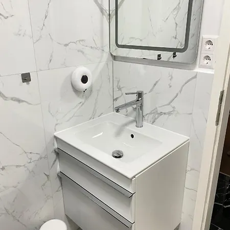 Sweet Flat With 2 Bedrooms Croatia 公寓 *